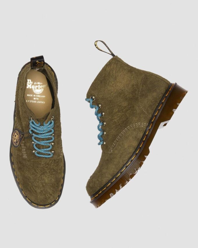 101 Fabricadas en Inglaterra Botines de ante con herrajes