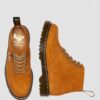 101 Fabricadas en Inglaterra Botines de ante con herrajes