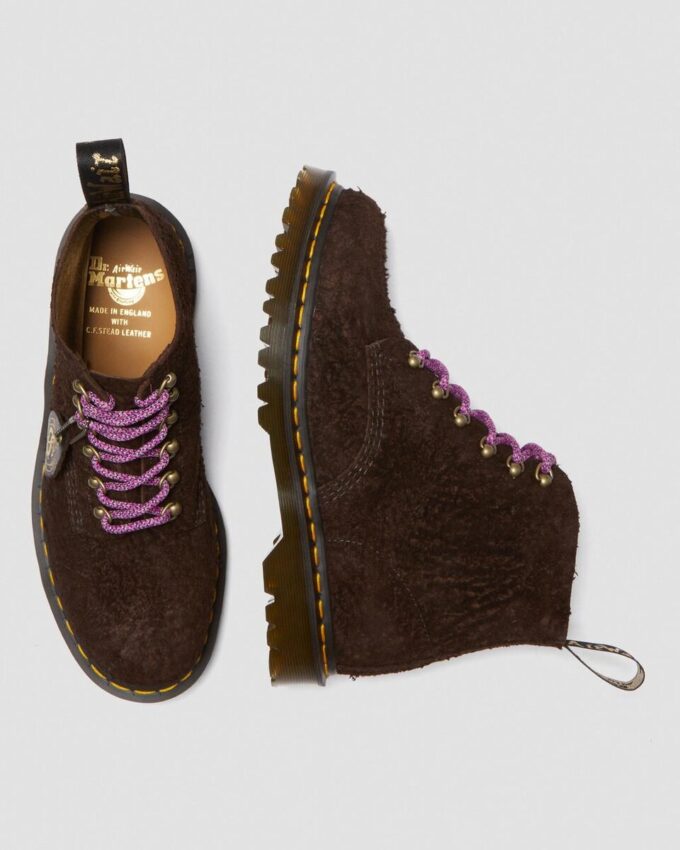 101 Fabricadas en Inglaterra Botines de ante con herrajes