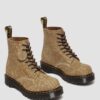 1460 Fabricadas en Inglaterra Botas con cordones de ante repujado