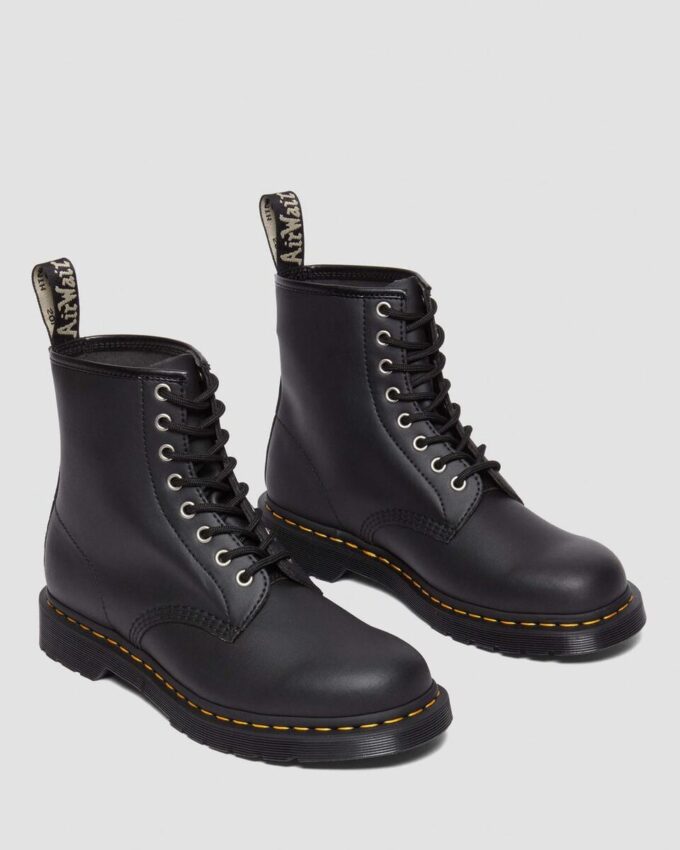 1460 GENIX NAPPA Botas con cordones de piel reciclada 1460 GENIX NAPPA Botas con cordones de piel reciclada