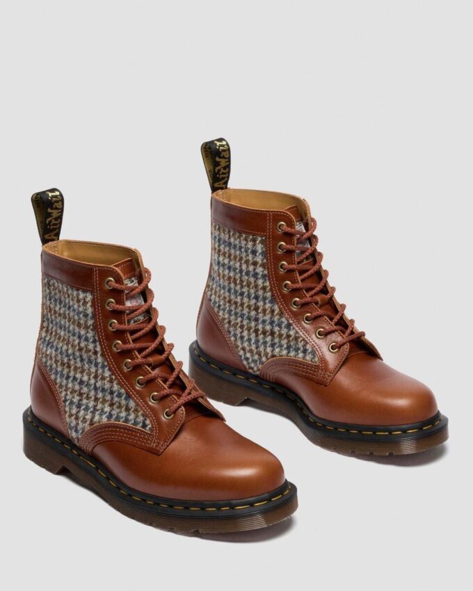 1460 Pascal Fabricadas en Inglaterra Botas de tweed Harris y piel