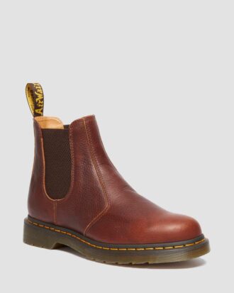 2976 Ambassador Leather Chelsea Boot