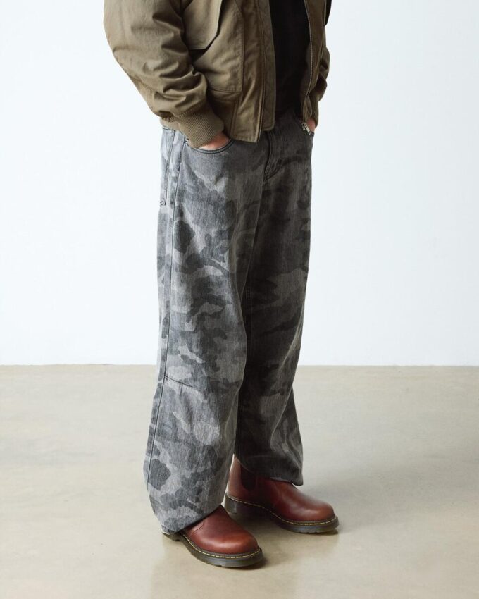 2976 Ambassador Leather Chelsea Boot 2976 Ambassador Leather Chelsea Boot