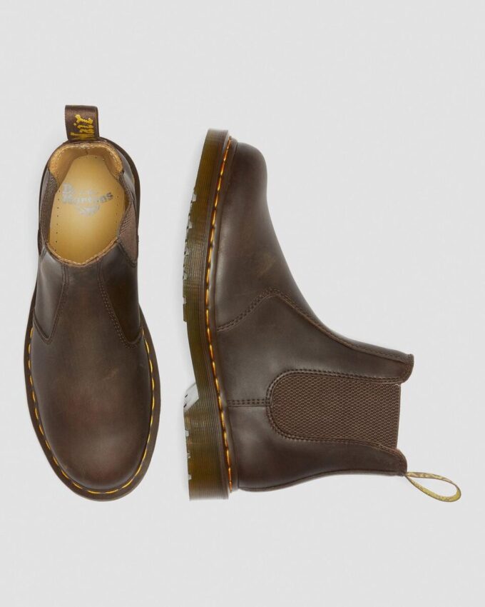 2976 Chelsea Boot de cuero Crazy Horse con costuras amarillas 2976 Chelsea Boot de cuero Crazy Horse con costuras amarillas