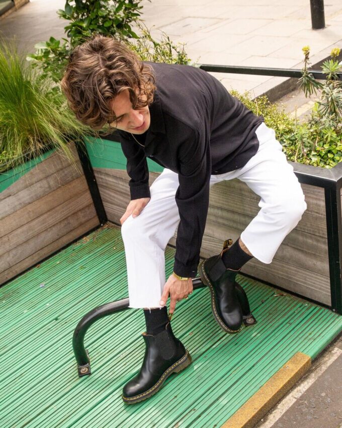 2976 Chelsea Boot de Smooth Leather con costuras amarillas 2976 Chelsea Boot de Smooth Leather con costuras amarillas
