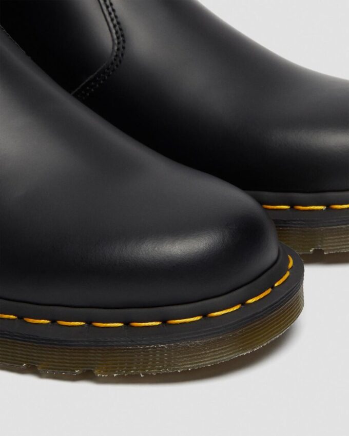 2976 Chelsea Boot de Smooth Leather con costuras amarillas 2976 Chelsea Boot de Smooth Leather con costuras amarillas