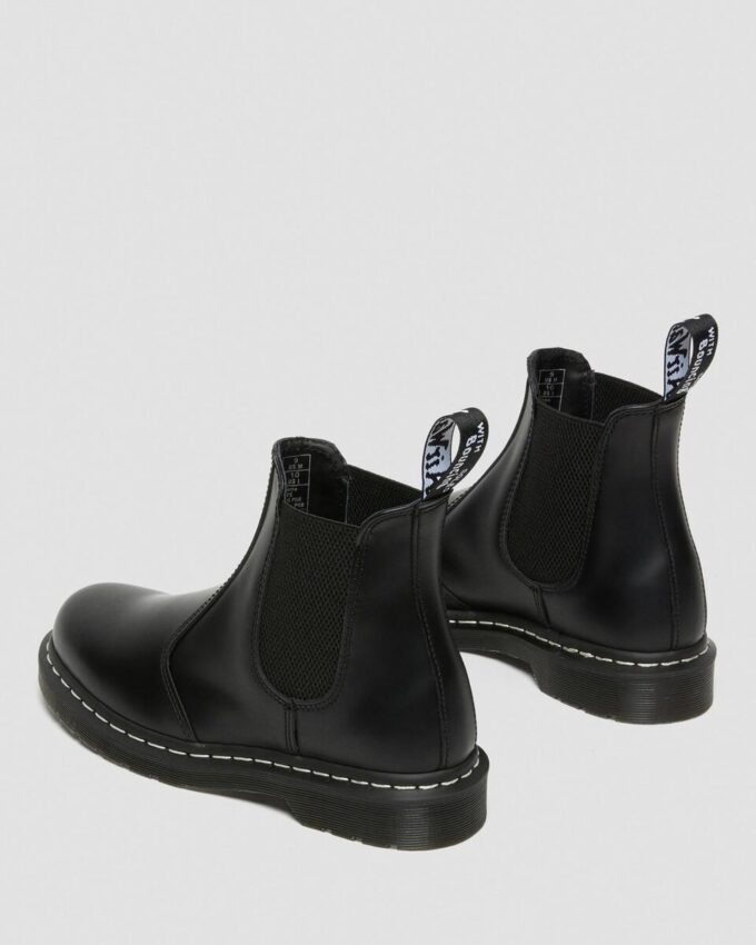 2976 Smooth Leather Chelsea Boot con costuras blancas