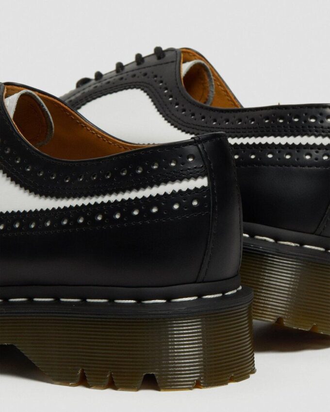 3989 Zapatos brogue de Smooth Leather Bex