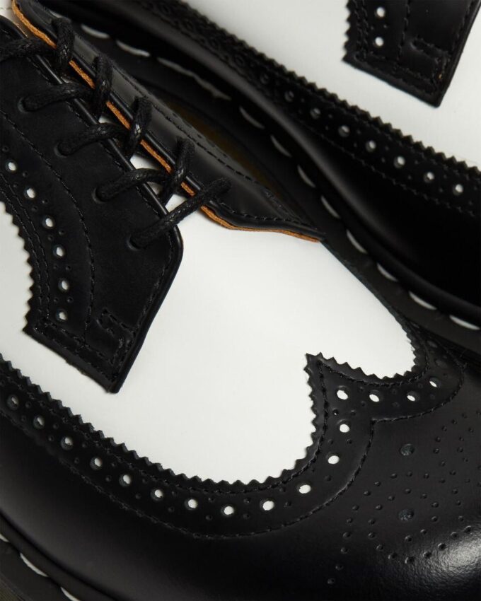 3989 Zapatos brogue de Smooth Leather Bex