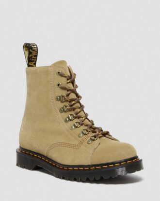 barton fabricadas en inglaterra botas de gamuza 1 330x413 - Barton Fabricadas en Inglaterra Botas de gamuza