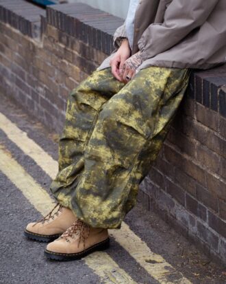 barton fabricadas en inglaterra botas de gamuza 2 330x413 - Barton Fabricadas en Inglaterra Botas de gamuza