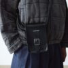 Bolso bandolera vertical de piel
