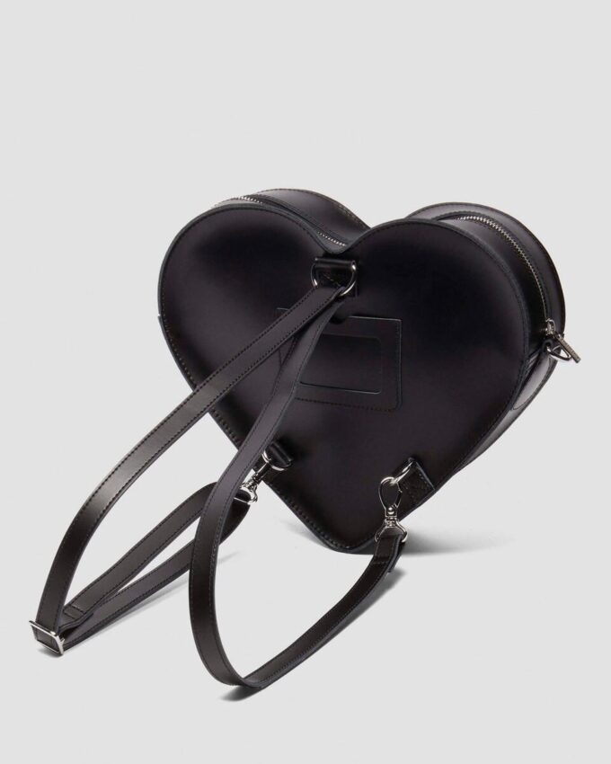Bolso con corazones Mochila de piel leopardo Kiev Bolso con corazones Mochila de piel leopardo Kiev