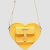Bolso de piel Kiev con herrajes en forma de corazón Bolso de piel Kiev con herrajes en forma de corazón