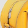 Bolso de piel Kiev con herrajes en forma de corazón Bolso de piel Kiev con herrajes en forma de corazón
