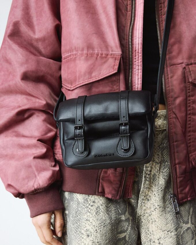 Bolso tipo cartera acolchado de 7 pulgadas