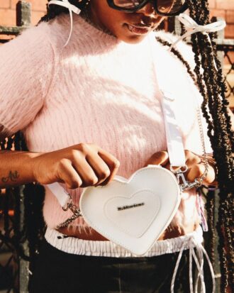Bolso VEGAN MINI en forma de corazón Bolso VEGAN MINI en forma de corazón