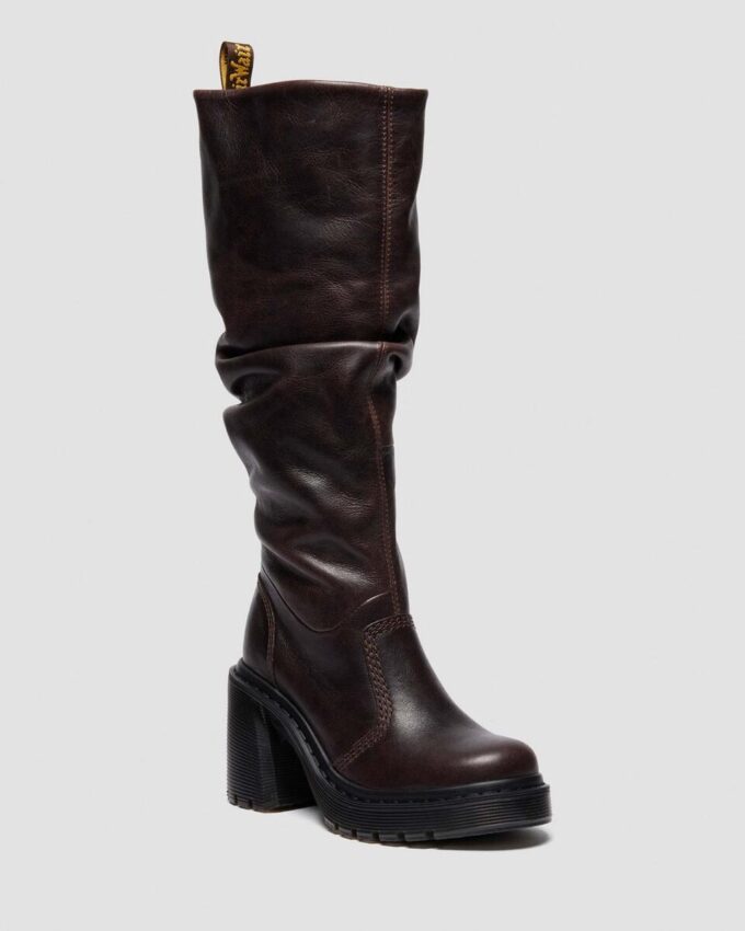 Botas altas de tacón de cuero Kasey Kinsley Botas altas de tacón de cuero Kasey Kinsley