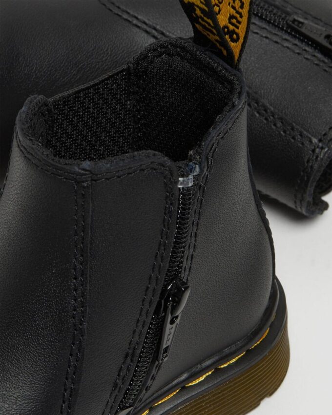Botas Chelsea de piel Softy T para bebés/niños pequeños 2976 Botas Chelsea de piel Softy T para bebés/niños pequeños 2976