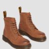 Botas con cordones 1460 Pascal Tumbled Nubuck Botas con cordones 1460 Pascal Tumbled Nubuck