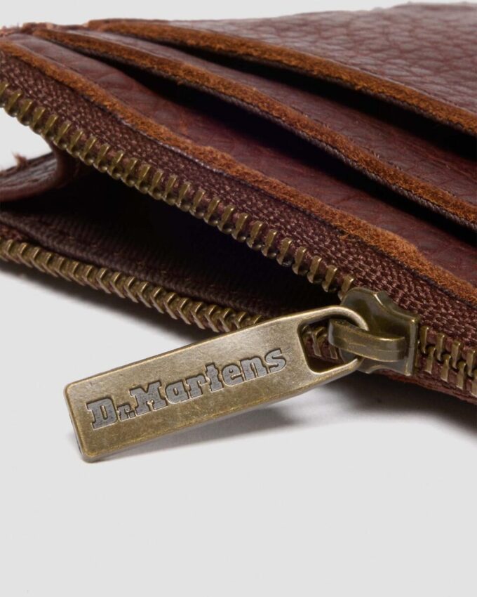 CARD HOLDER Tarjetero de Ambassador Leather con llavero
