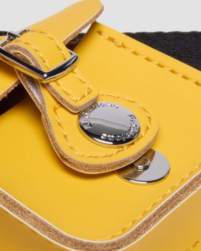 LLAVERO CON BOLSA Llavero con bolsa de cuero Kiev