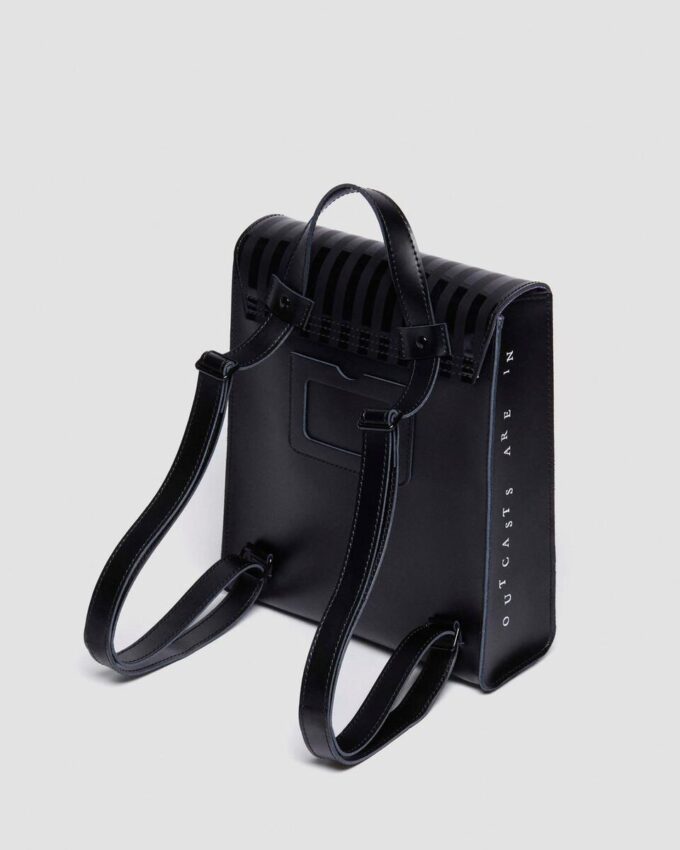MINI MOCHILA DE CUERO WEDNESDAY MINI MOCHILA DE CUERO WEDNESDAY