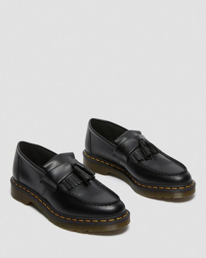 Mocasines con borlas de piel cosida en amarillo Adrian Mocasines con borlas de piel cosida en amarillo Adrian