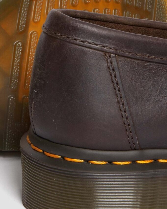 Mocasines con borlas de piel Crazy Horse de Adrian Mocasines con borlas de piel Crazy Horse de Adrian