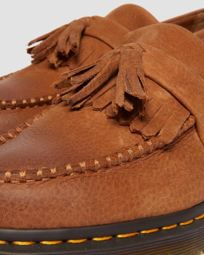 Mocasines con borlas de piel nobuk Adrian Mocasines con borlas de piel nobuk Adrian
