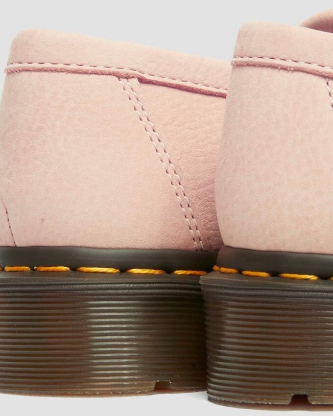 Mocasines con borlas de piel nobuk Adrian Mocasines con borlas de piel nobuk Adrian