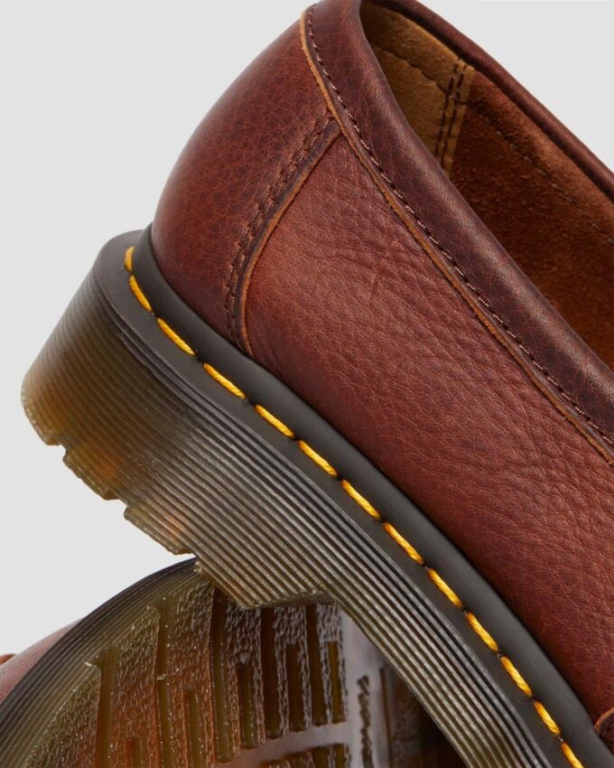Mocasines de piel Ambassador Leather Adrian con costura amarilla Mocasines de piel Ambassador Leather Adrian con costura amarilla