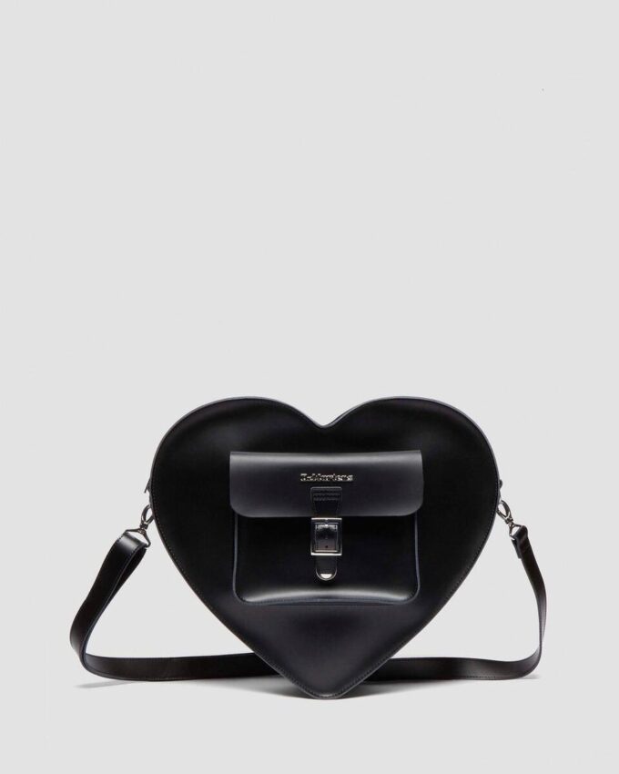 Mochila grande con forma de corazón Mochila grande con forma de corazón