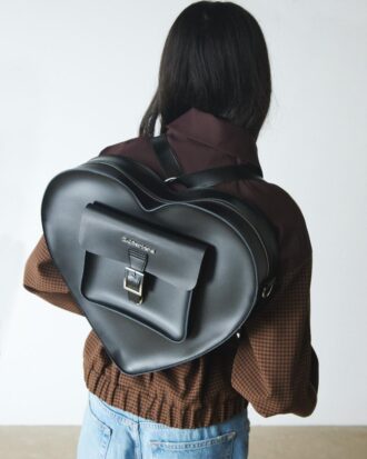 Mochila grande con forma de corazón Mochila grande con forma de corazón