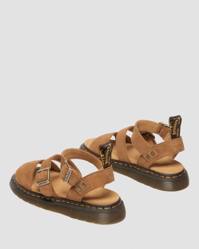 Sandalias Gryphon de nubuck abatanado Sandalias Gryphon de nubuck abatanado