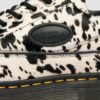 Zapatos BUZZ de 5 ojales con pelo de dálmata sobre cuero Zapatos BUZZ de 5 ojales con pelo de dálmata sobre cuero