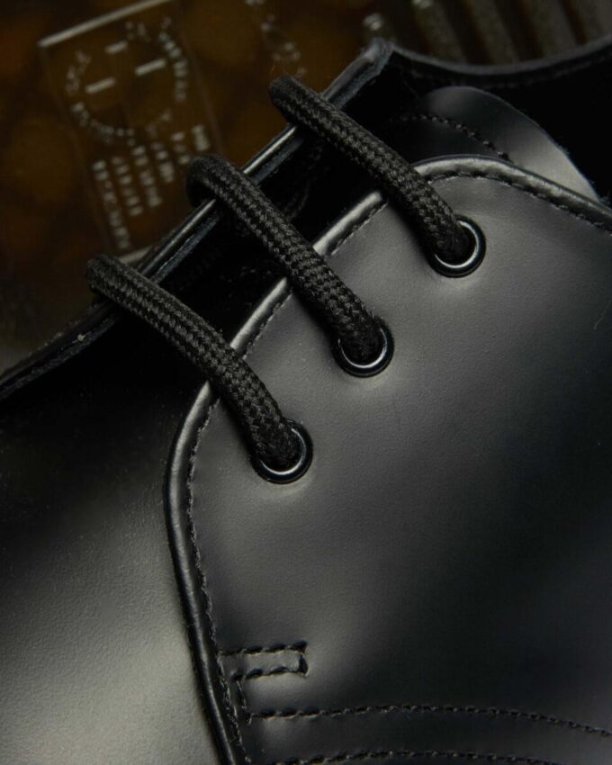 Zapatos con cordones de Smooth Leather y costuras blancas 1461 Zapatos con cordones de Smooth Leather y costuras blancas 1461