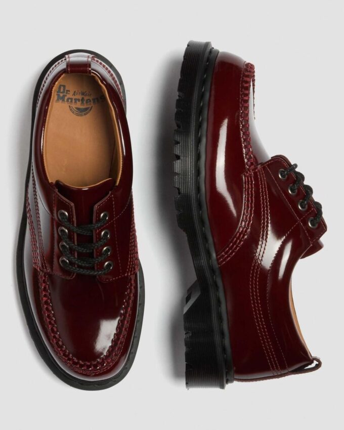 Zapatos Lowell de piel lacada con puntera mocasín Zapatos Lowell de piel lacada con puntera mocasín