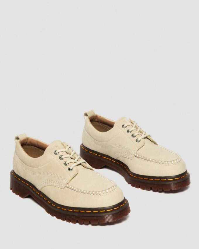 Zapatos Lowell de piel suave con puntera mocasín Zapatos Lowell de piel suave con puntera mocasín